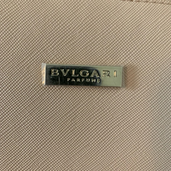 Bvulgari Parfums cosmetics bag - Picture 2 of 6